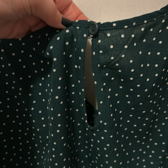 Charming Charlie Green Top - Picture 5 of 6